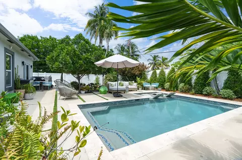 121 NW 45th St, Fort Lauderdale, FL 33309