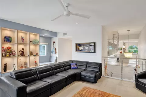 1774 Bay Drive Dr #1774, Pompano Beach, FL 33062