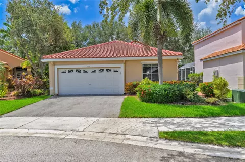 702 Stanton Dr, Weston, FL 33326