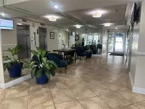 2350 NE 135th St #203, North Miami, FL 33181