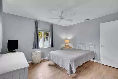 161 SE 8th St, Pompano Beach, FL 33060 photo 19