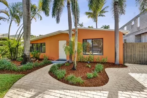 1632 NE 17th Ave, Fort Lauderdale, FL 33305