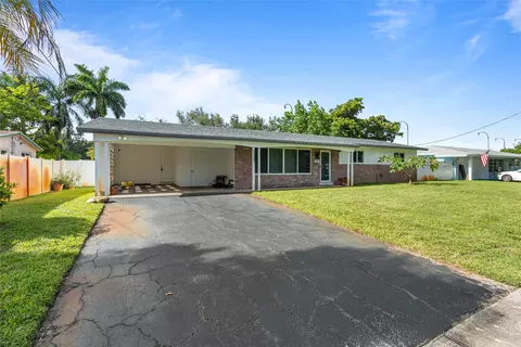 5341 SW 1st St, Plantation, FL 33317