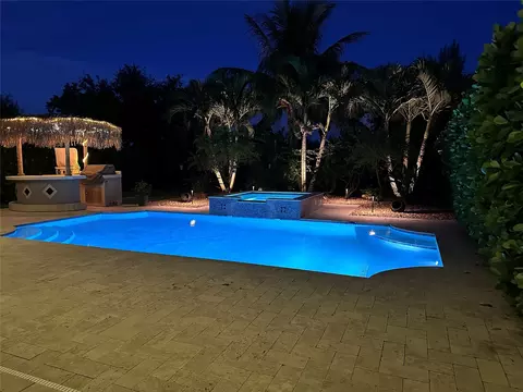 7202 Prudencia Dr, Greenacres, FL 33463