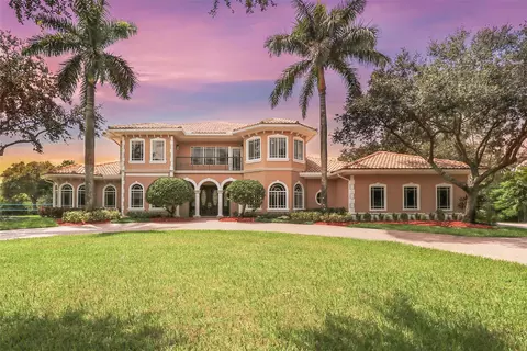 9531 NW 42nd Ct, Coral Springs, FL 33065