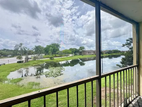 3905 N Nob Hill Rd #201, Sunrise, FL 33351