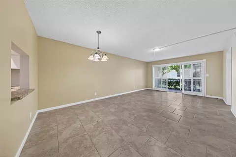 1541 S Ocean Blvd #111, Pompano Beach, FL 33062