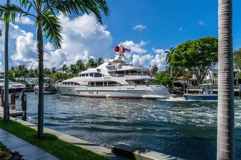 1000 SE 4th St #117 & 118, Fort Lauderdale, FL 33301