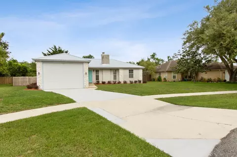 124 Captains Point Cir, Saint Augustine, FL 32086 photo 2