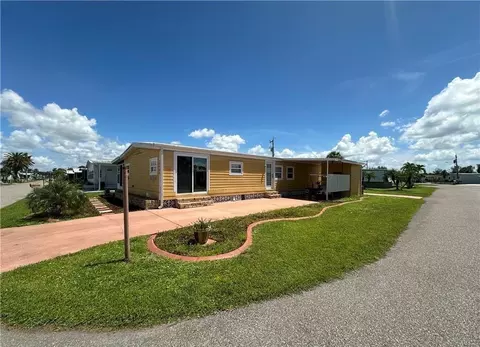 14700 Patrick Henry Rd #1, North Fort Myers, FL 33917