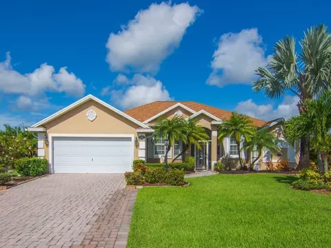 955 Southlakes Way, Vero Beach, FL 32968