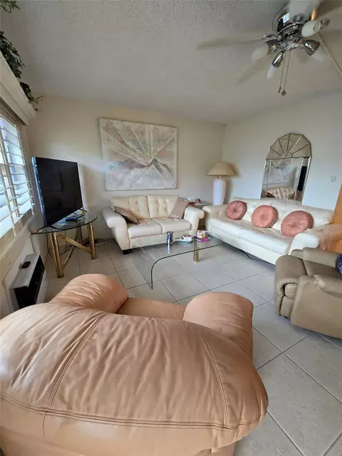 2 Grantham D #2, Deerfield Beach, FL 33442 photo 1