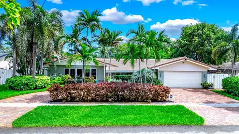 5930 NE 15th Ave, Fort Lauderdale, FL 33334