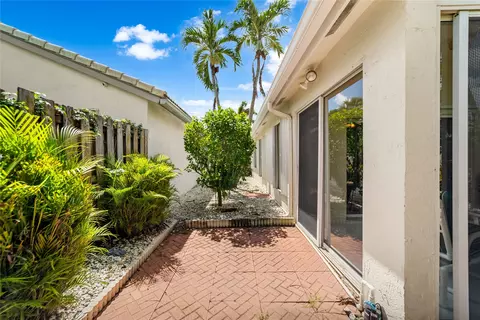 8835 Harrods Dr, Boca Raton, FL 33433 photo 29