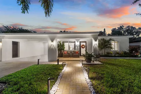 1320 SW 19th Ave, Fort Lauderdale, FL 33312