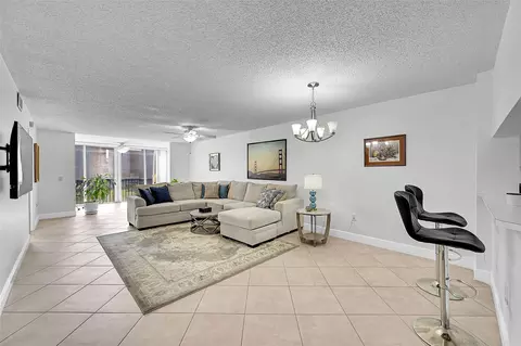10133 NW 24th Pl #205, Sunrise, FL 33322