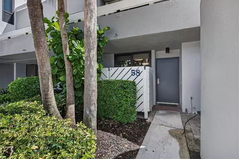 1100 SE 5th Ct #58, Pompano Beach, FL 33060
