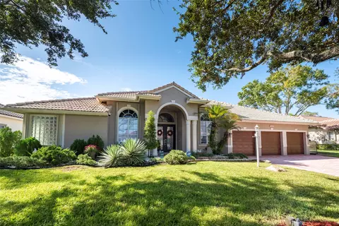 16386 Erie Pl, Davie, FL 33331