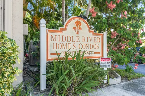 2918 NE 8th Ter #204, Wilton Manors, FL 33334