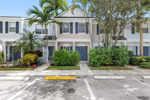 3192 Festival Dr #238, Margate, FL 33063