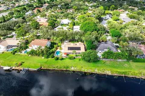 2855 Hampton Cir E, Delray Beach, FL 33445 photo 35