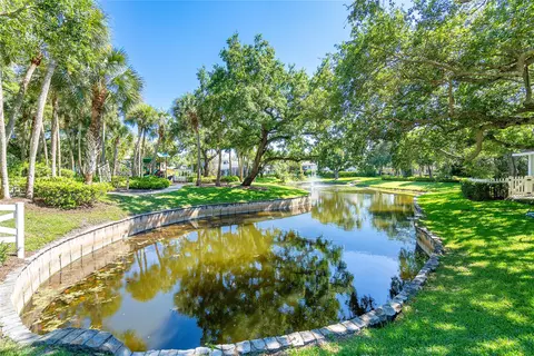 2855 Hampton Cir E, Delray Beach, FL 33445 photo 41