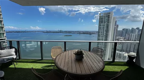 650 NE 32nd St #4307, Miami, FL 33137