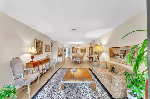 4101 Coral Tree Cir #116, Coconut Creek, FL 33073