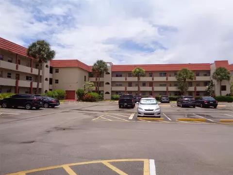 2831 E Sunrise Lakes Dr #209, Sunrise, FL 33322