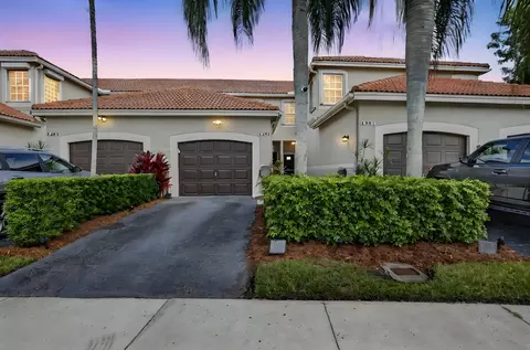 1291 Sorrento Dr #1291, Weston, FL 33326