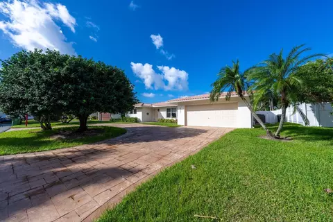 4731 NE 29th Ave, Fort Lauderdale, FL 33308