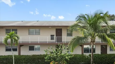 7200 NW 5th Pl #203, Margate, FL 33063