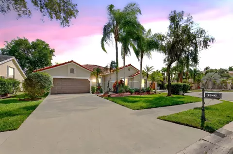1240 Fairfax Ct, Weston, FL 33326