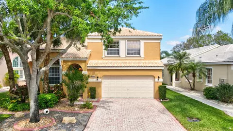 11433 NW 49th Dr, Coral Springs, FL 33076