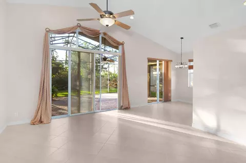 7084 SE Cricket Ct, Stuart, FL 34997 photo 14