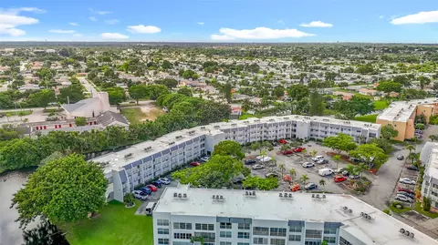6570 Royal Palm Blvd #312, Margate, FL 33063