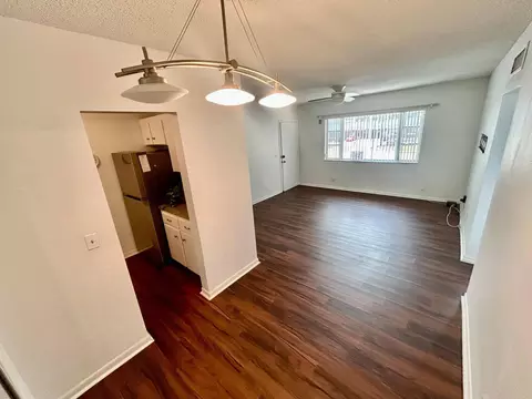 350 S Cypress Rd #521, Pompano Beach, FL 33060