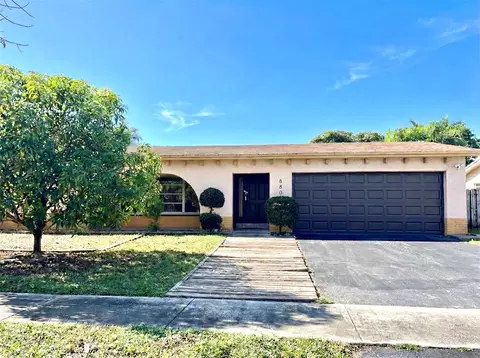 8800 NW 3 Street St, Pembroke Pines, FL 33024