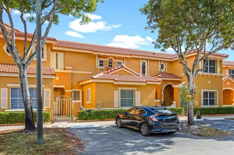 8520 NW 139th Ter #1602, Miami Lakes, FL 33016