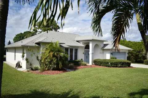 1928 NW Pine Lake Dr, Stuart, FL 34994 photo 2