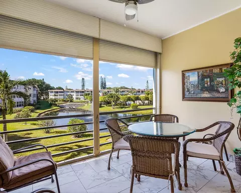 3501 NW 47th Ave #503, Lauderdale Lakes, FL 33319