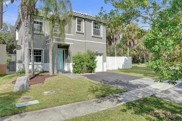 11567 N Open Ct, Hollywood, FL 33026