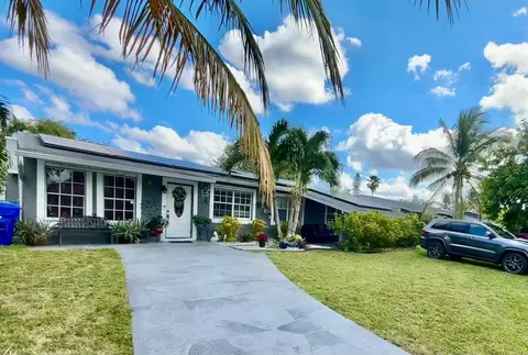 1530 SW 68th Ave, North Lauderdale, FL 33068