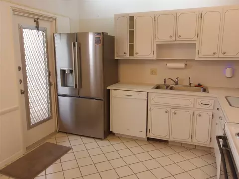 6731 Cypress Rd #309, Plantation, FL 33317