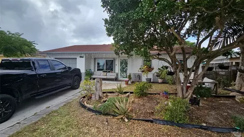 1031 SW 83rd Ave, North Lauderdale, FL 33068