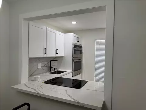 6051 NW 61st Ave #205, Tamarac, FL 33319