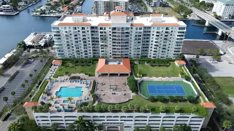 3020 NE 32nd Ave #905, Fort Lauderdale, FL 33308