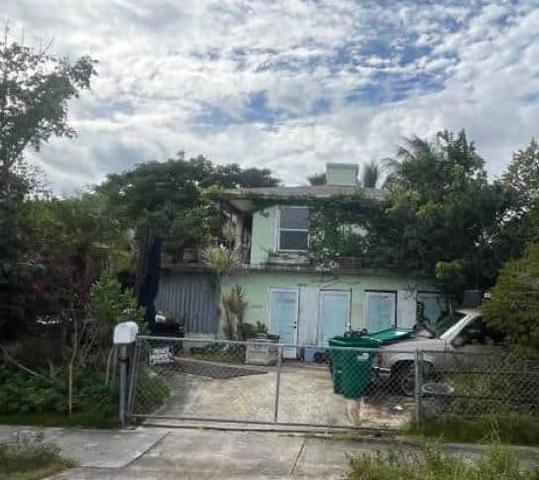 15730 SW 102nd Ct, Miami, FL 33157