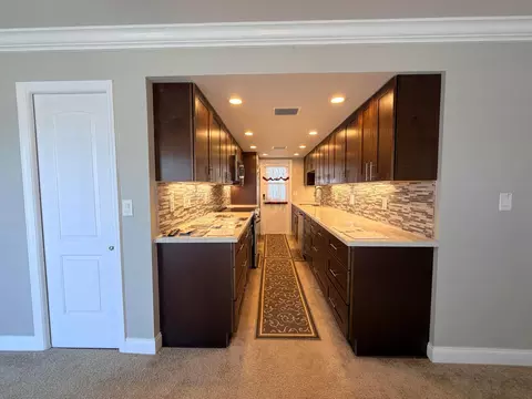 1015 SE 15th St #6D, Fort Lauderdale, FL 33316