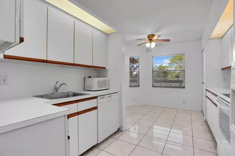 1501 Cayman Way #C2, Coconut Creek, FL 33066